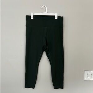 Lululemon Wunder Train leggings 23”